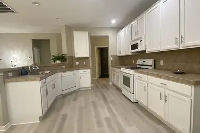 Image de Quaint Home 5 mins from downtown!