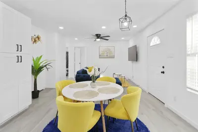 Image de New Stylish Home in Houston! 12mins to Downtown