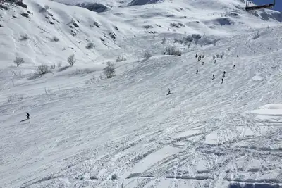 Image de 3 Limone Hut White Reserve Ski-in Ski-out Morel chairlift