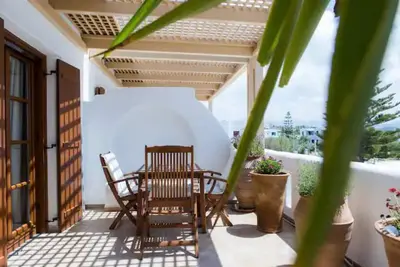 Image de Family Beach Apartment, Large Balcony, 1 Min to Sea, Kalypso Flat