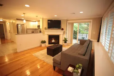 Image de Peaceful 2br near Us Route 1 and Boston.