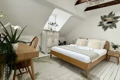 Image de Stunning 3 bedroom & 2 bathroom cottage with patio