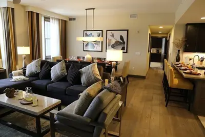 Image de Luxury Ski-In/Ski-Out Northstar Lodge 2-Bedroom Residence+ Amenities