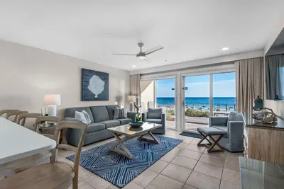 Image de Ground Floor Condo On The Gulf Beach