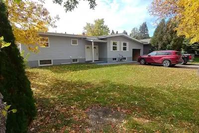 Image de House on quiet street in Altona