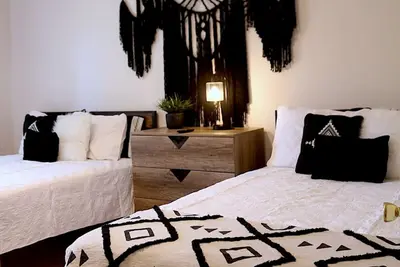 Image de Gorgeous Boho Style One Bedroom Studio/Desert Getaway