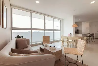 Image de w* | Modern 3br w/ Ac in Cartagena