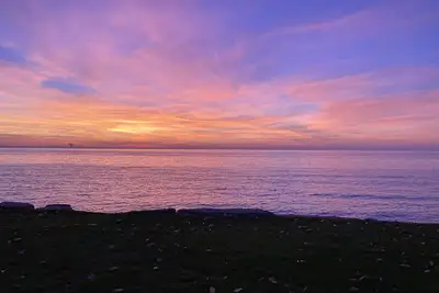 Image de Cottage on Lake Ontario  - fishing and fun