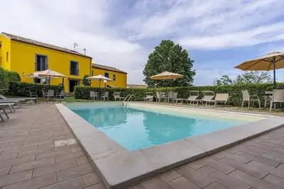Image de Appartement de vacances Cessapalombo pour 1 - 3 personnes avec 1 chambre à coucher - Ferme