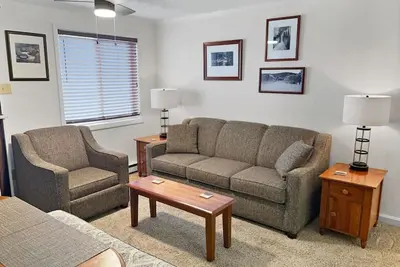 Image de Ml378 Mountaintop Retreat! Excellent mountain view! Wi-Fi Near Village Parking