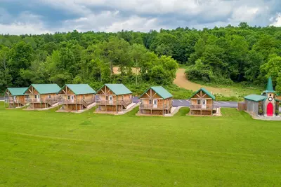 Image de Cabins, cottage, creek, ponds, fishing, hunting, nature,