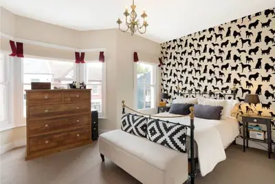 Image de Cute & stylish Battersea town-house