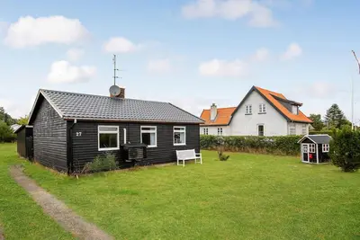 Image de Superbe maison à Rønne avec WiFi