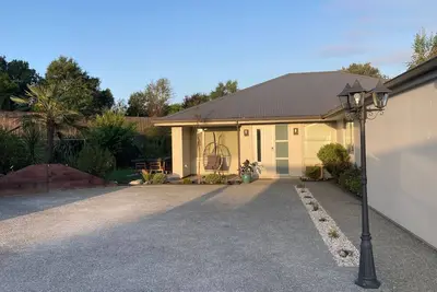 Image de Large or Multiple Family Home