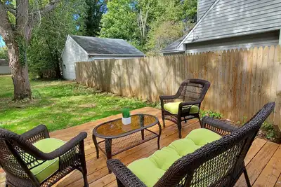 Image de 2 King 3 Queen Beds. Spacious. Quiet Neighborhood