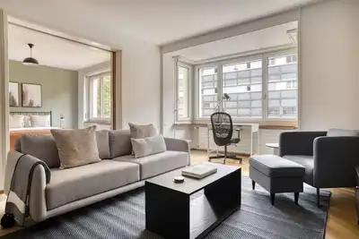 Image de Sunny St. Alban  3 Room w/ Storage, nr Train Station, by Blueground