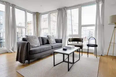 Image de Open Plan Islington 2br nr Angel Tube, by Blueground