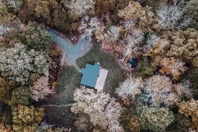 Image de House of Four Seasons - Modern Cabin on 7 acres in Narrowsburg - dog friendly.