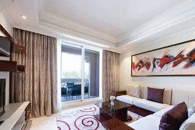 Image de Grandeur Living | 2br + Maid with Beach Access