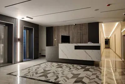 Image de 41 m Chambre Luxe Vue Royale Proche Tous Services