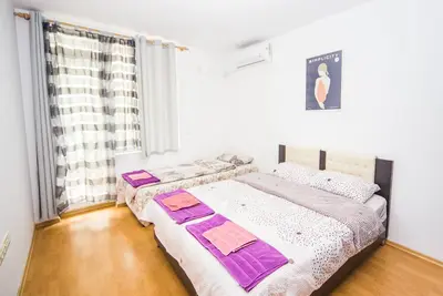 Image de Super Center - Apart on \"Kiril & Metodi\" Square