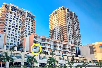 Image de Exclusive City Condo with a view of Carnival 2023