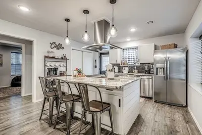 Image de This house is a 2 bedroom(s), 2 bathrooms, located in Cookson, Ok.
