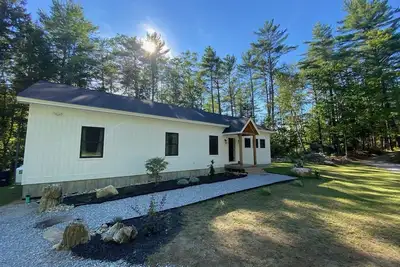 Image de Cozy 4 bedroom Lakehouse on Norway Lake