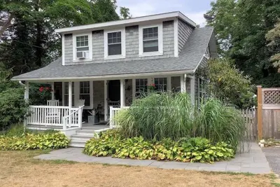 Image de Tonset Treasure with Bunk House