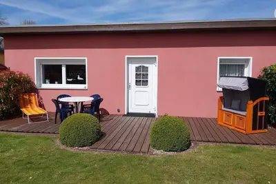 Image de Vacation home scattered meadow with large garden