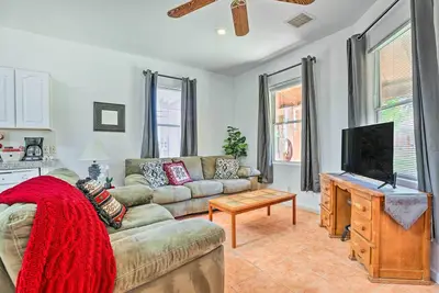 Image de Cozy & Relaxing Eloy Apartment w/ Pool Access