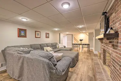 Image de 21 Mi to Atlanta: Getaway w/ Fire Pit!