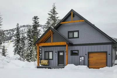 Image de Slope Side Retreat with 5 Br, Hot Tub and Amazing Views