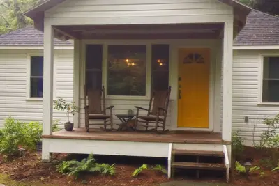 Image de Restored 1950s Countryside Cottage Retreat