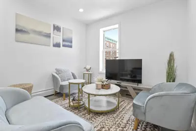 Image de Luxury Apt~ Next to AstoriaPark, Mins to Manhattan