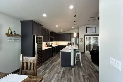 Image de Family Friendly newer home in beautiful Sagle neighborhood near Sandpoint