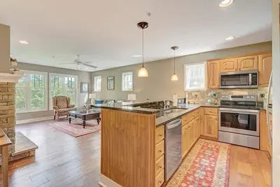 Image de Evergreens 1222- Mountain Condo, Gated Resort, Indoor/Outdoor Pools and Hot Tub, Fitness Area, Fi. . .