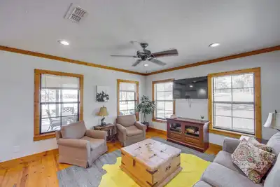Image de ‘The Bird’ Cabin Peaceful Refuge in East Texas