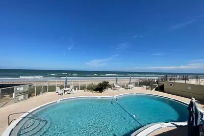 Image de Cozy Ocean Condo with Pool & More