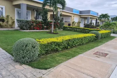 Image de Luxury Beach Front 3 Bed/2 Bath at Marina Villas
