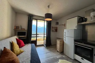 Appartement cosy à Barcelonnette, 4 pers, balcon, Tv, cuisine équipée
