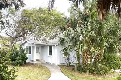 Image de Coquina Cottage on Vilano Beach