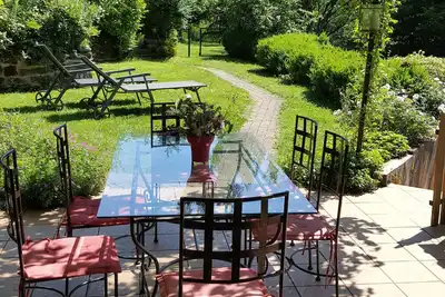 Image de Maison de vacances \"La Colline aux Oiseaux\" avec Terrasses & Wi-Fi