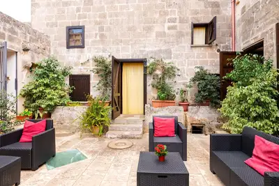 Image de Maison de vacances sans animaux \"La Corte Dei Templari Sidney\" avec terrasse et Wi-Fi