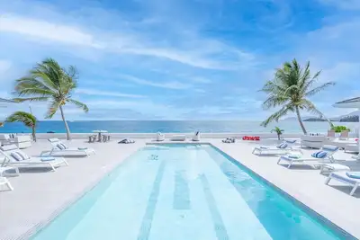 Image de La Perla Palais - Luxury Villa on Private Beach