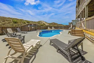 Image de Premier Oceanfront Dog Friendly w/ Pool, Hot Tub, Elevator, Ev Charger, Game Rm