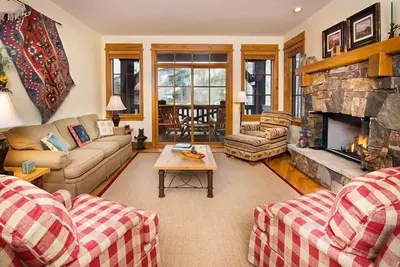 Image de 2 Bedroom w/Kitchen + Pool & Hot Tub!