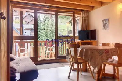 Image de 3pièces Duplex - 6 couchages - Proche Centre et Remontées