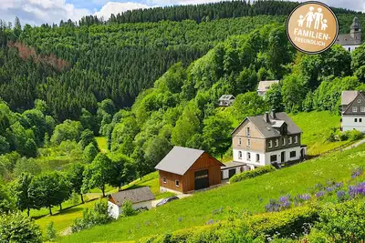 Image de Holiday home (350m², 16 people) with a large outdoor area + sauna/tablefootball.