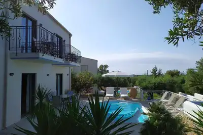 Image de Maison de vacances Chersonissos pour 1 - 6 personnes avec 3 chambres à coucher - Maison de vacances